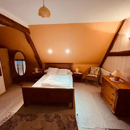 Nyaraló Maison 10p A La Campagne