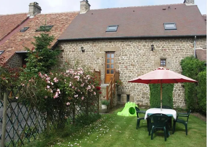 Maison 10p A La Campagne Holiday home La Motte-Fouquet