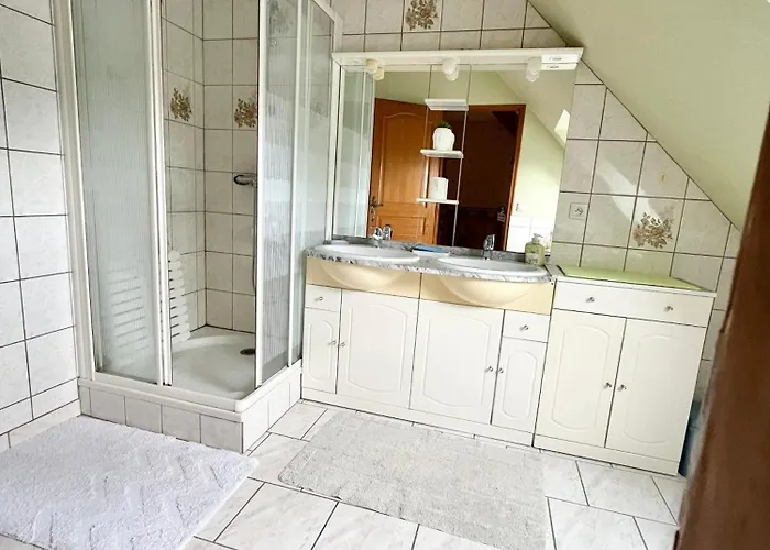 Maison 10p A La Campagne * La Motte-Fouquet